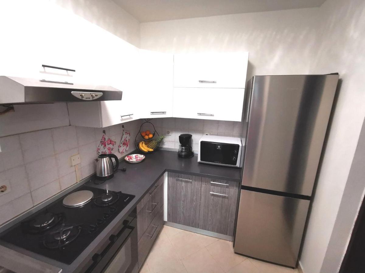 Apartment Tanja Porec Bagian luar foto