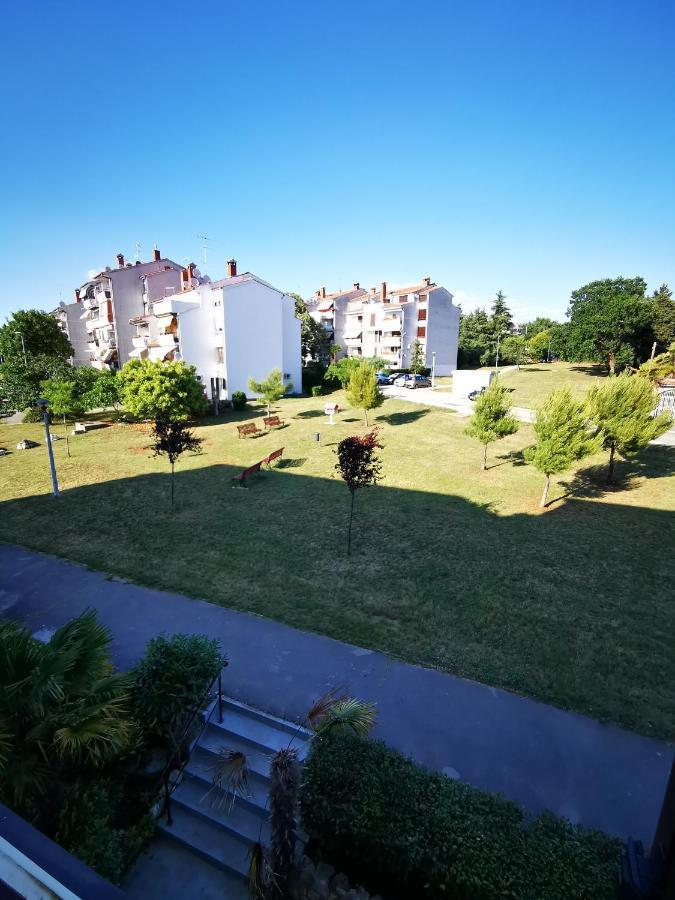 Apartment Tanja Porec Bagian luar foto