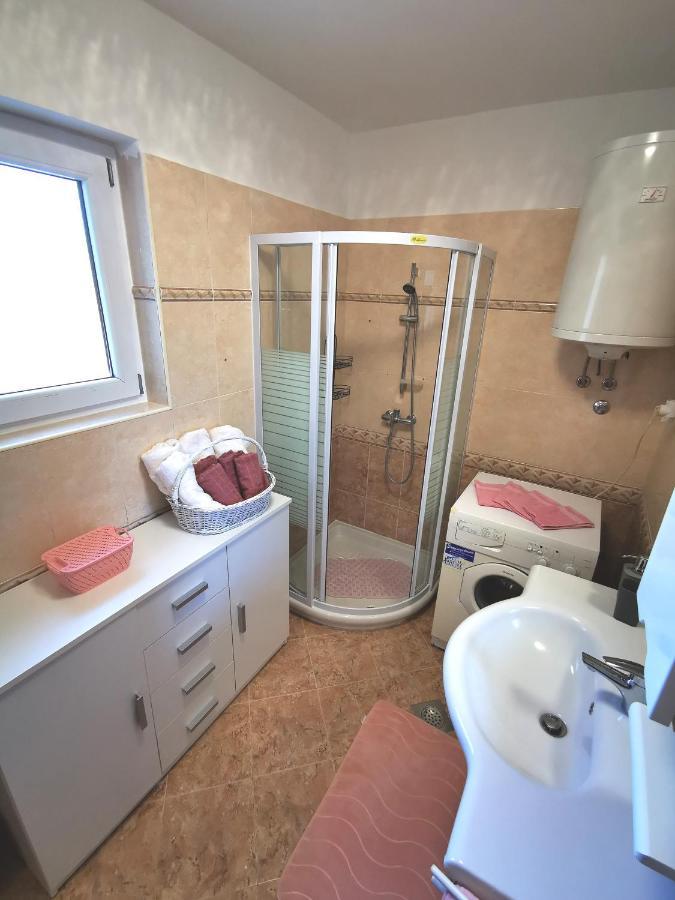 Apartment Tanja Porec Bagian luar foto